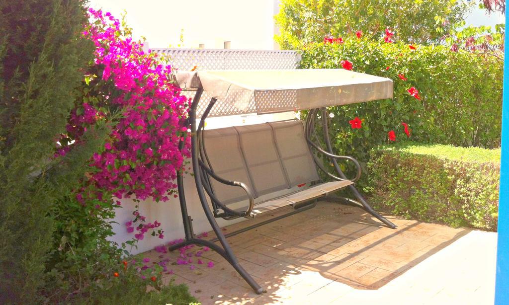 Latchi Beach Front Villa - Private Heated Pool - Amazing Uninterrupted Sea Views Polis Exterior foto